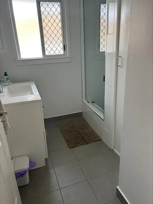 Mt Isa - Emerald Gem 3 Bedroom Home Quiet Area Mount Isa Australia