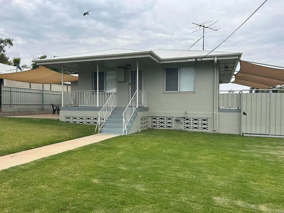 Holiday home Mt Isa - Emerald Gem 3 Bedroom Home Quiet Area Mount Isa